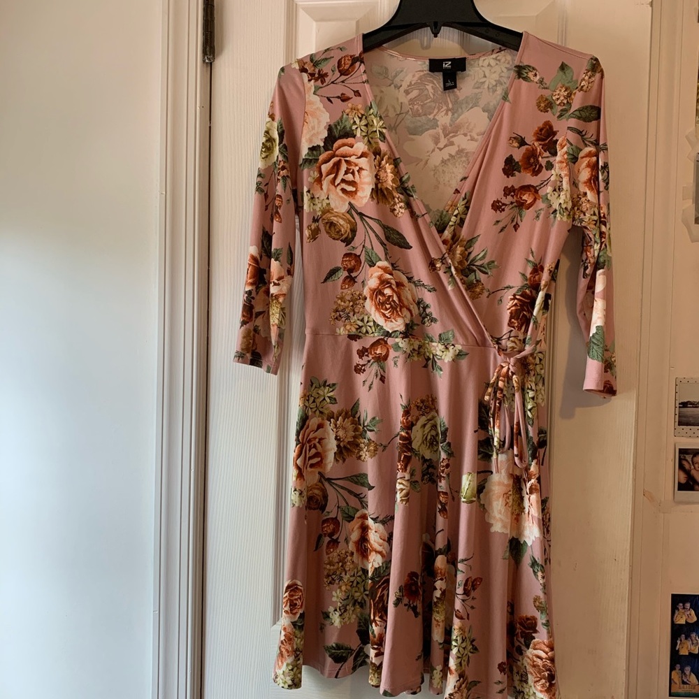 Rose v neck dress